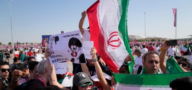 Dünya Kupası'nda İranlı Gruplar Arasında Gerilim