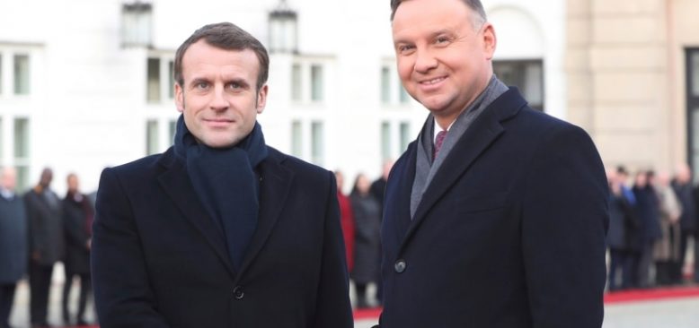 Rus Aktörler Macron'u Taklit Edip Duda'yı Kandırdı