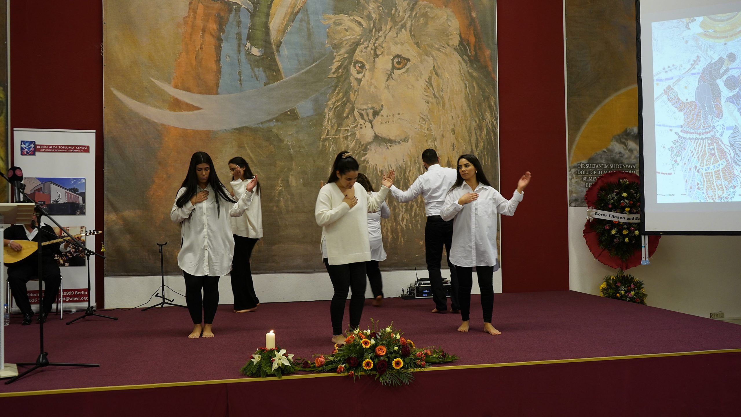 Berlin Alevi Toplumu Cemevi