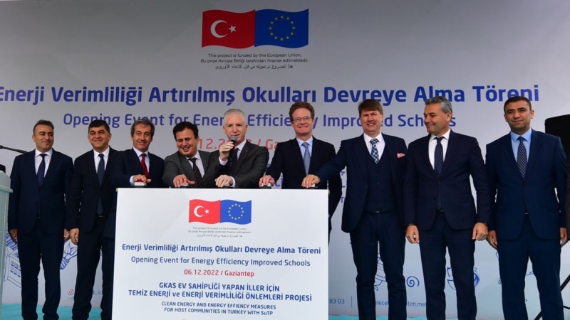 "Mülteciler için 10 milyar Euro destekte bulunduk"