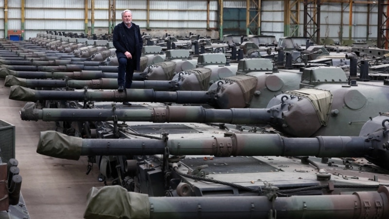 Belçika Bir İşadamına Sattığı Tankların Peşinde