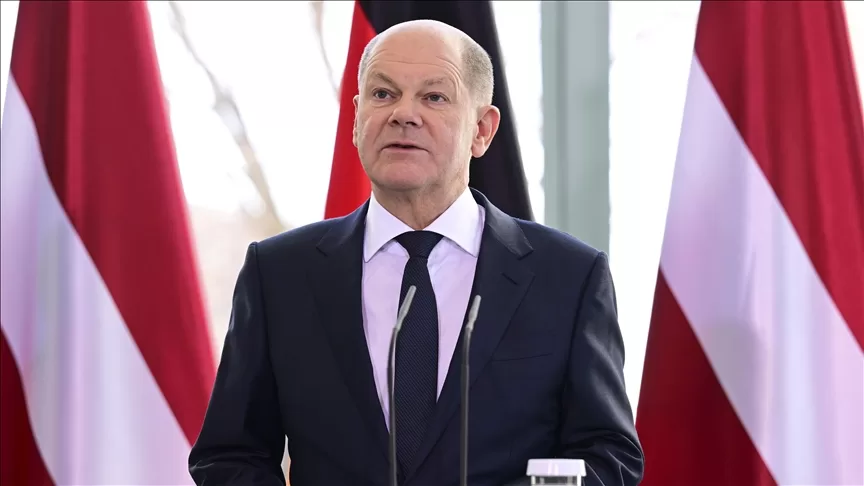 Scholz, Ukrayna’ya silah yardımının devam edeceğini söyledi