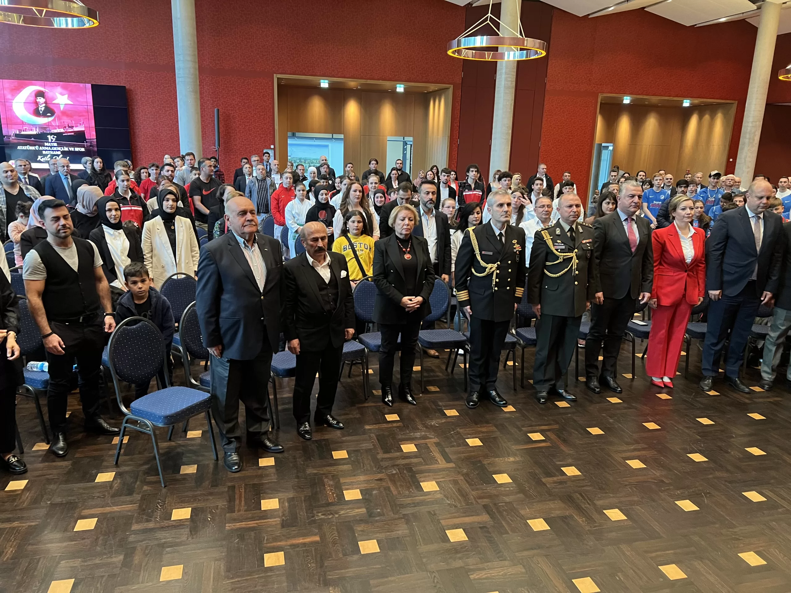 Berlin'de 19 Mayıs Atatürk'ü Anma, Gençlik ve Spor Bayramı coşkuyla kutlandı