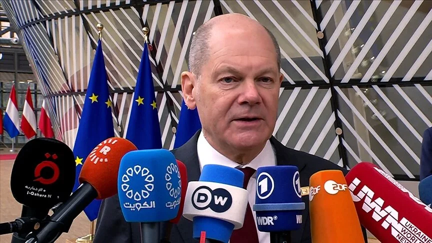 Olaf Scholz: Elektrikli araç şarj istasyonu sayısını hızla artıracağız