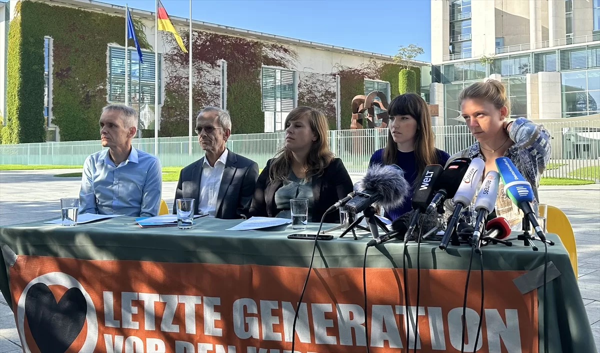 “Son Kuşak” çevre grubu 13 Eylül’den itibaren Berlin’de eylemler düzenleyecek