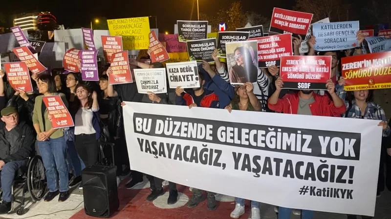 Türkiye’de öğrenciler KYK yurtlarındaki ihmallere karşı sokaklarda: “Düzen hayatımızı ve geleceğimizi çalıyor”