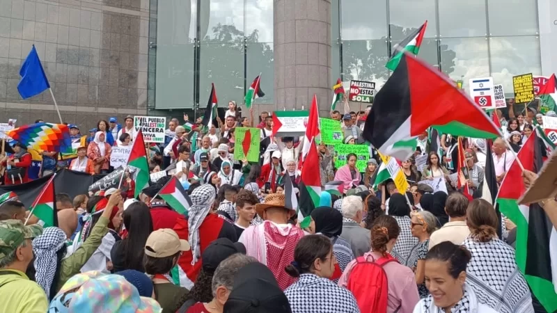 Venezuela’da yüzlerce kişi Filistin’e destek için buluştu