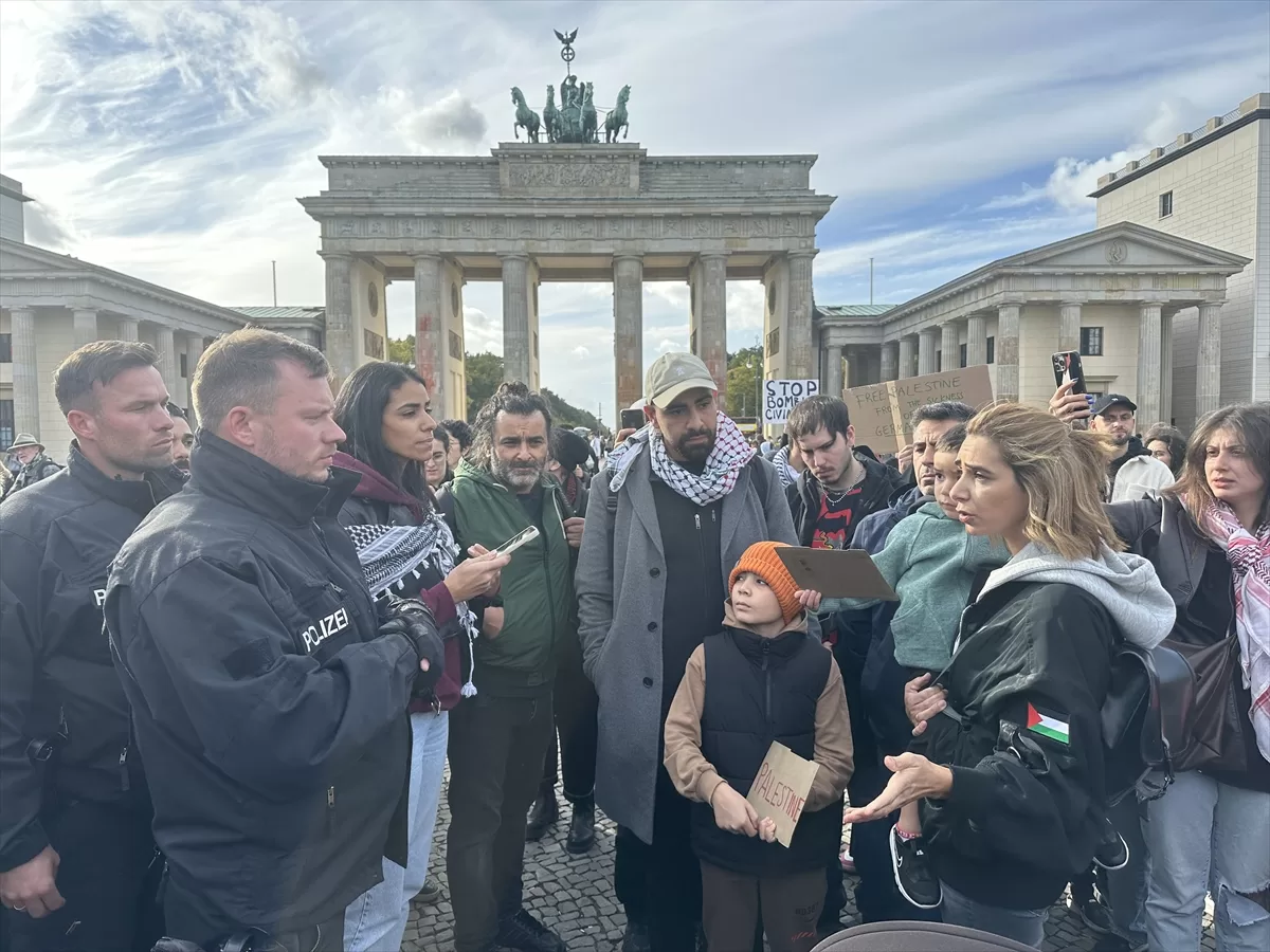 Berlin’de Filistinlilerle dayanışma gösterisine izin verilmedi
