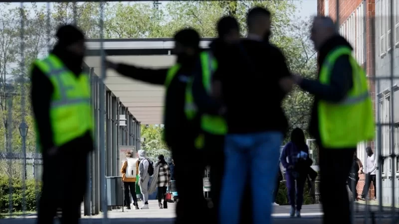 Almanya düzensiz göç için frene basıyor