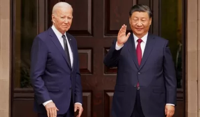 Biden ve Xi bir yıldan uzun süre sonra ilk kez biraraya geldi