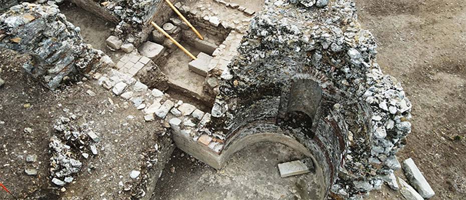Kaunos Antik Kenti’ndeki kazılarda Osmanlı dönemi türbe kalıntılarına rastlandı