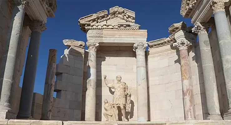 Laodikya’daki anıtsal çeşme yüzyıllar sonra yeniden cazibe merkezi oldu
