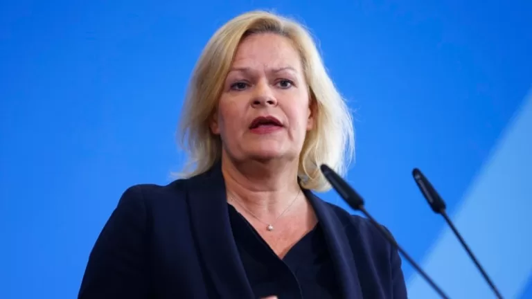 Almanya düzensiz göçün sınırlandırılması ve güvenlik için sınır kontrollerine başlayacak