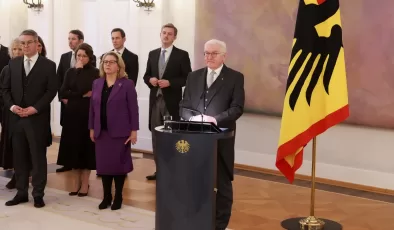 Frank-Walter Steinmeier: 2024 yılı demokrasi için sınav yılı olsun