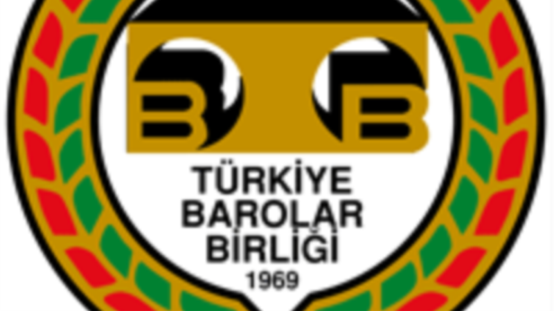 Barolardan avukatlık hizmetine yapılan zamma tepki
