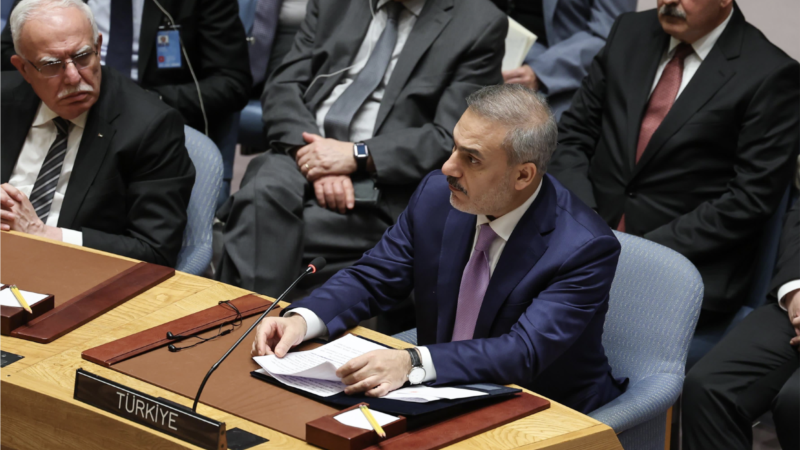 “Gazze’deki savaşı sonlandırmak tarihi bir görev”