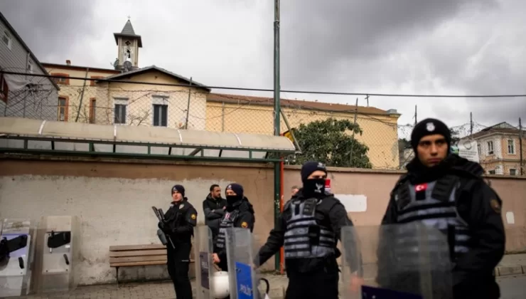 İstanbul’da bir kişinin öldüğü silahlı kilise saldırısı hakkında bilinenler: Hedefte kim vardı?