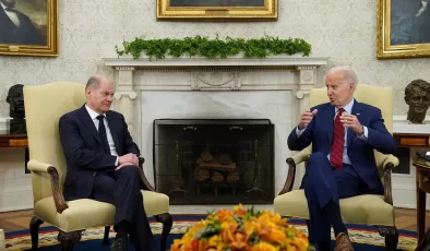 Biden ile Almanya Başbakanı Scholz telefonda görüştü