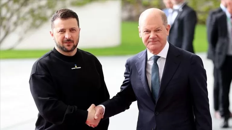 Almanya Başbakanı Scholz, Zelenskiy ile Ukrayna’daki durumu görüştü
