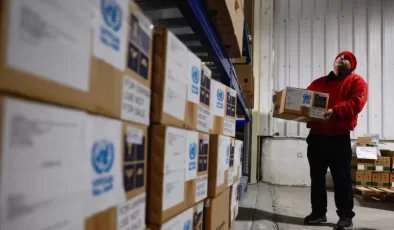 “UNRWA’ya bağışları durdurma kararı felakete yol açar, Gazze halkını terk edemeyiz”