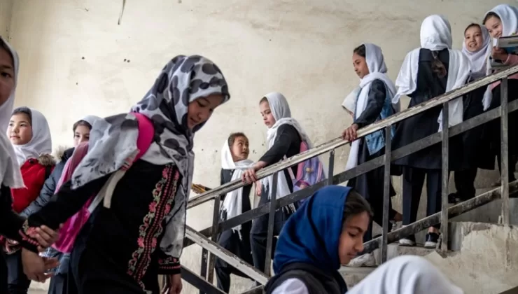 ‘’Afgan kadın ve kızlara yönelik kısıtlamalar hız kesmeden sürüyor’’