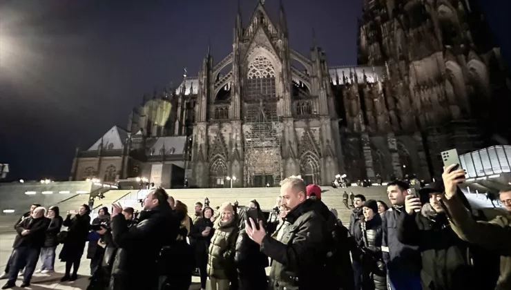 Almanya’da, 6 Şubat depremlerinde hayatını kaybedenler anıldı