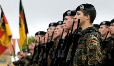 Almanya, Kosova’ya ilave askerler gönderecek