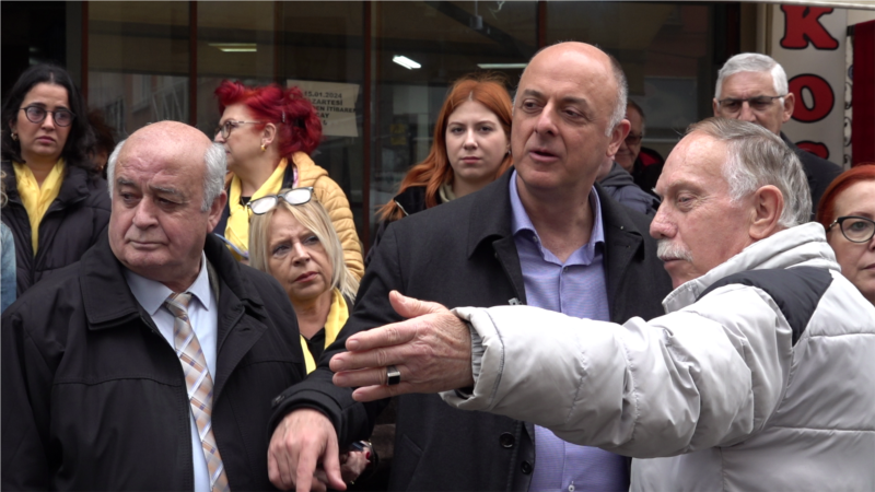 İYİ Parti adayı Ümit Özlale İzmir’de dengeleri değiştirebilecek mi?