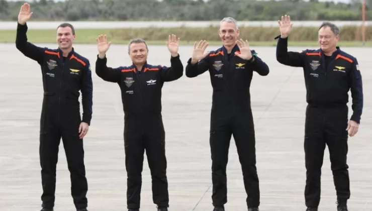 İlk Türk astronot Alper Gezeravcı ve beraberindeki üç astronot Dünya’ya döndü