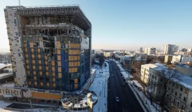 Ukrayna’nın ikinci büyük kenti Harkiv Rus füzelerine direniyor