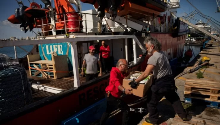 Açlık krizinin tırmandığı Gazze’ye yardım götüren gemi Kıbrıs’taki Larnaka Limanı’ndan ayrıldı