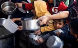 “Gazze’de en az 23 çocuk açlıktan öldü”