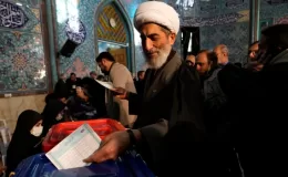 İran’da seçime katılım 1979’dan bu yana en düşük düzeyde