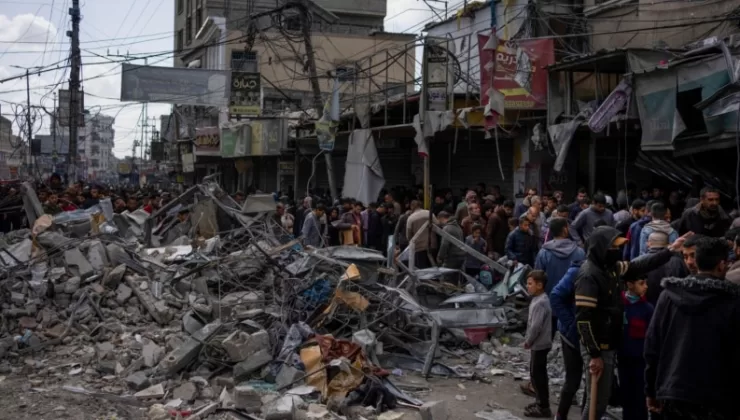 “Kahire’deki Gazze ateşkes görüşmeleri bir gün daha uzatıldı”
