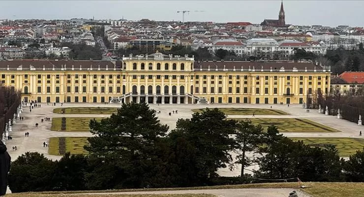 Viyana’ya giden turistlerin gözdesi: Schönbrunn Sarayı