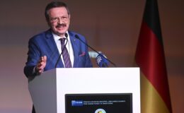TOBB Başkanı Hisarcıklıoğlu’dan Almanya’da AB ile Gümrük Birliği’nin yenilenmesi çağrısı