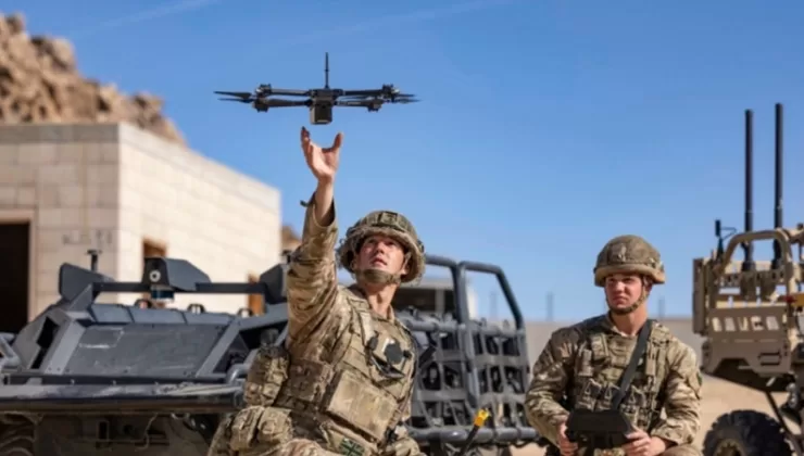 Yapay zeka donanımlı dron sürüsü rekabeti, küresel silahlanma yarışını körükleyebilir