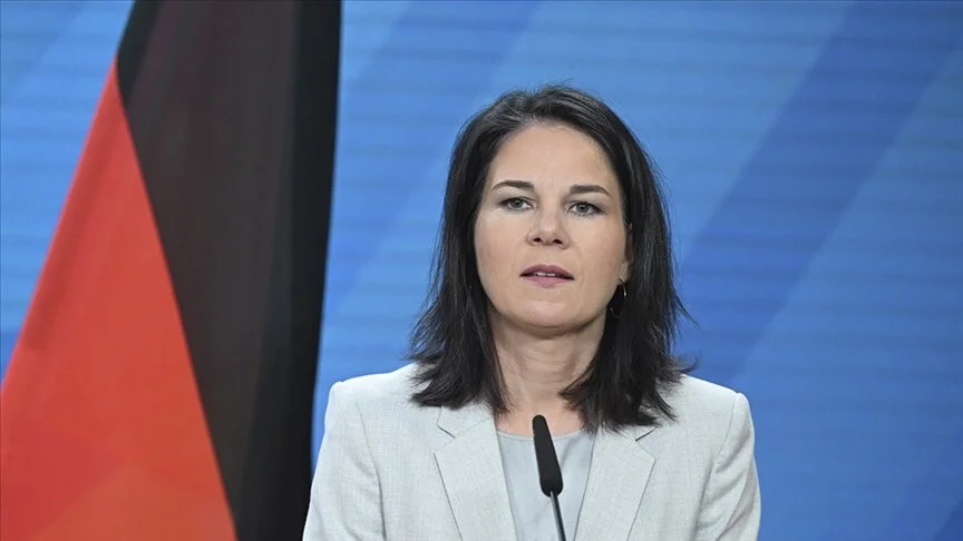Baerbock: Ukrayna kendini savunamazsa Rusya, savaşı NATO sınırlarına ilerletme tehdidinde bulunur