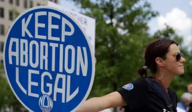 Arizona, 160 yıl önceki kürtaj yasağını onayladı; Trump eyaletin “çok ileri gittiğini” söyledi