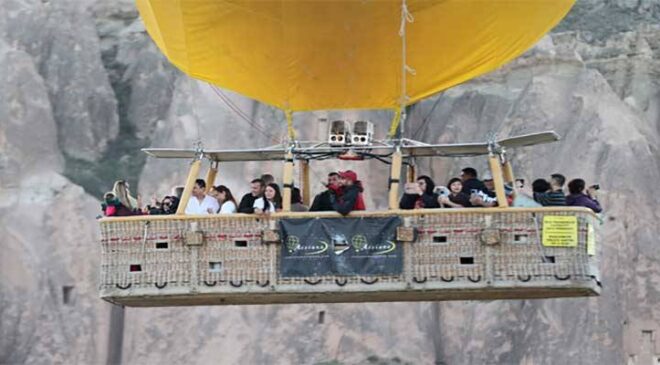 Balon turları Kapadokya’da turizmin lokomotifi oluyor