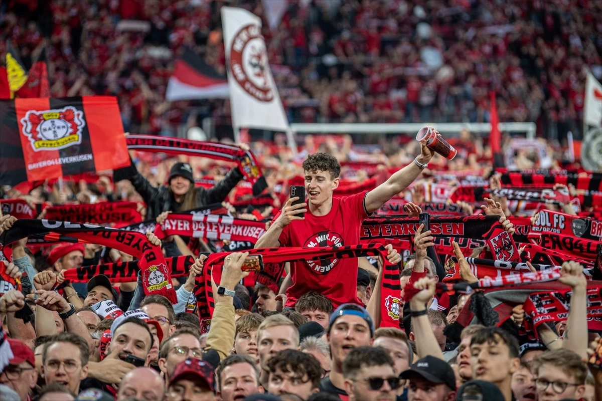 Bayer Leverkusen Bundesliga’da Şampiyonluğunu İlan Etti