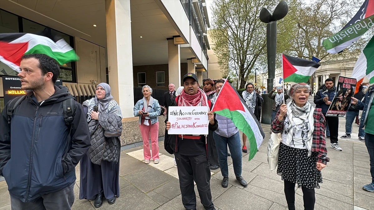 Berlin’deki Filistin Kongresi ve Gassan Ebu Sitte’nin Almanya’ya girişi protesto edildi