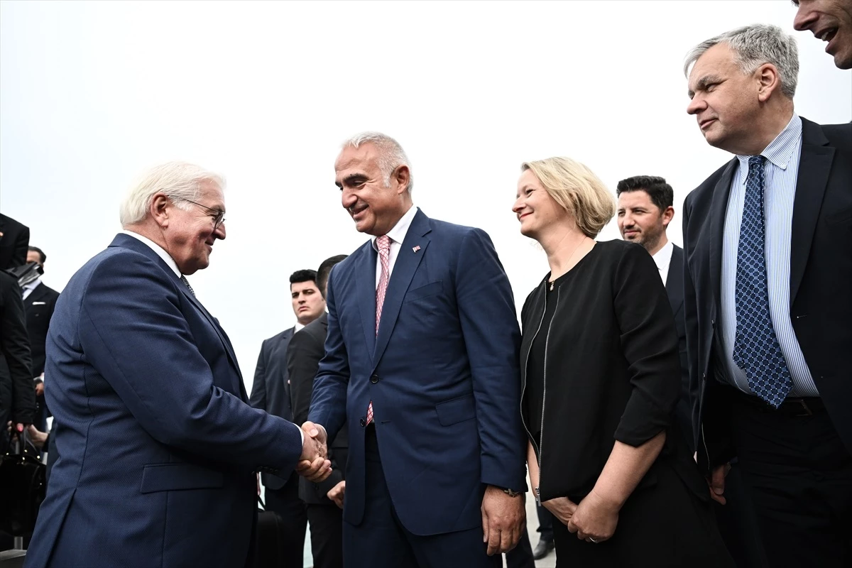 Steinmeier: Almanya ve Türkiye 100 yıldır birbirlerine sıkı sıkıya bağlı