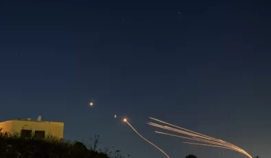 İran’ın İsrail’e misilleme saldırısı insansız hava araçlarıyla başladı