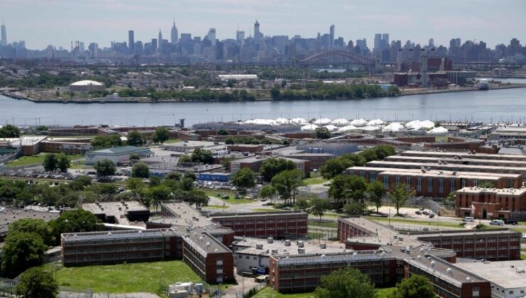 New York’ta ölüm ve şiddetle anılan Rikers Adası Hapishanesi kapatılacak mı?