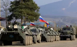 Rusya, Dağlık Karabağ’daki barış gücü askerlerini çekmeye başladı