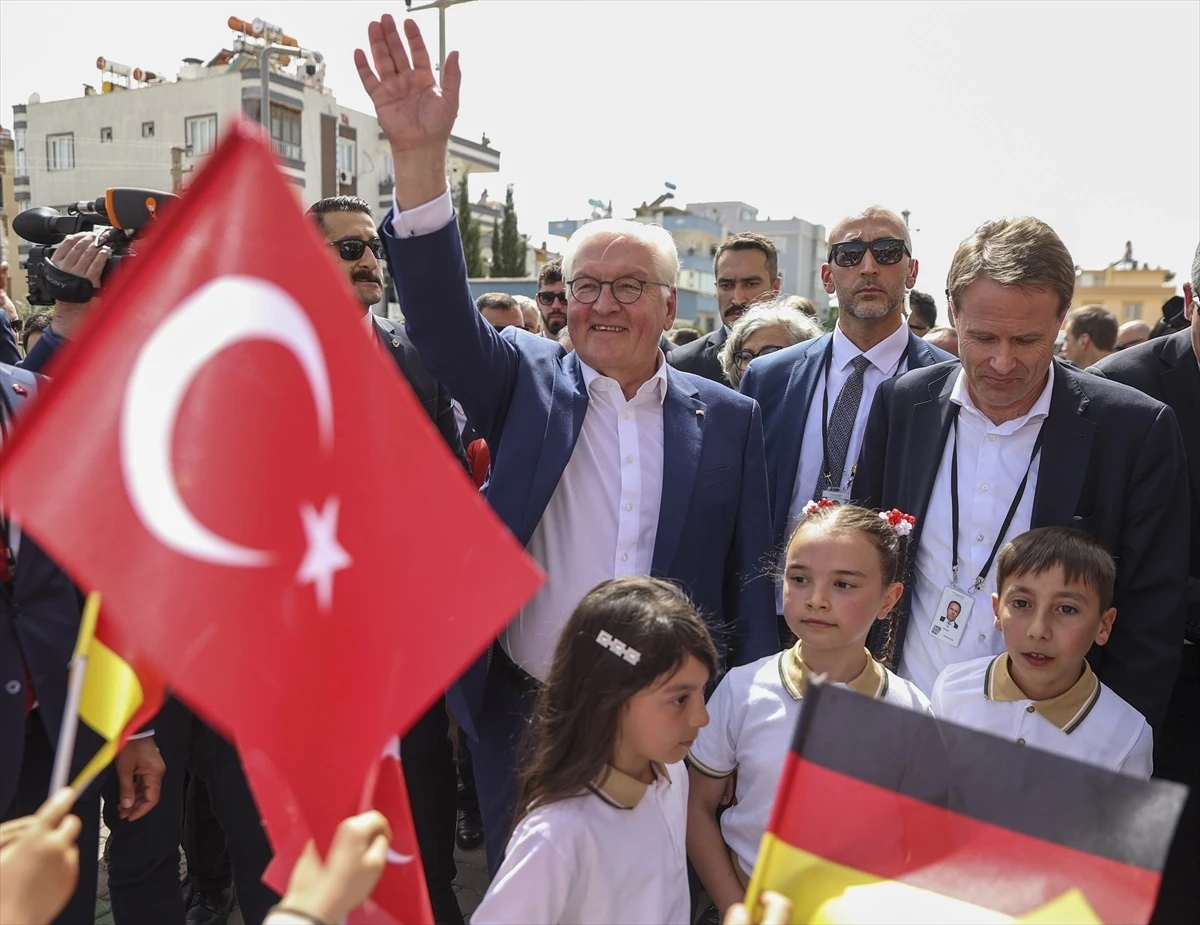 Steinmeier Gaziantep’te Okul Ziyareti Yaptı