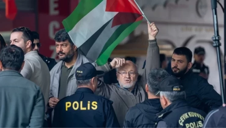 Steinmeier Ankara’da protesto edildi