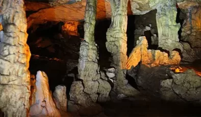 Tokat’ta Ballıca Mağarası’nı bayram tatilinde 16 bin 200 kişi gezdi