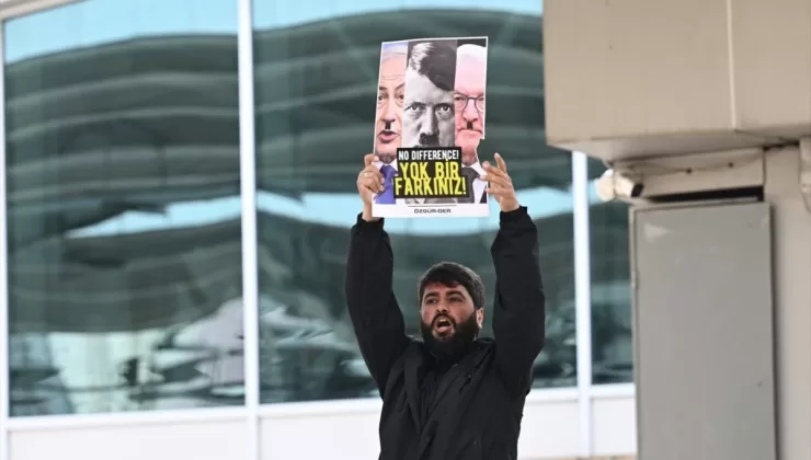 Almanya Cumhurbaşkanı İstanbul’da protesto edildi
